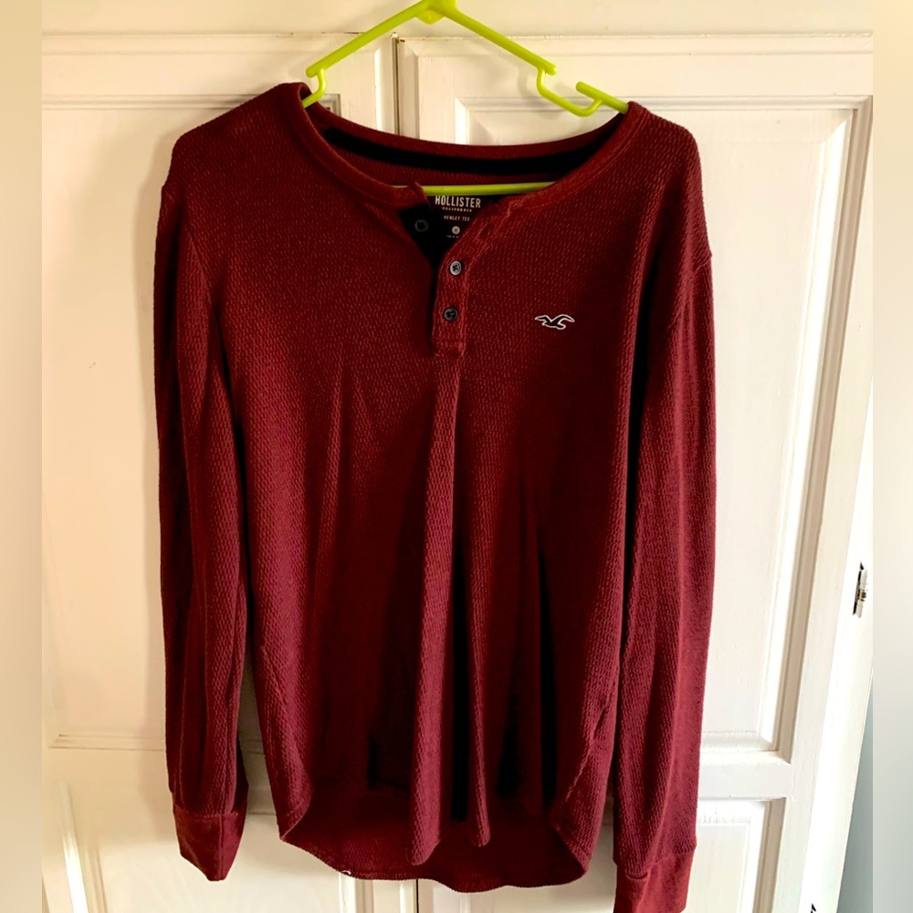 Red Hollister medium long sleeve shirt